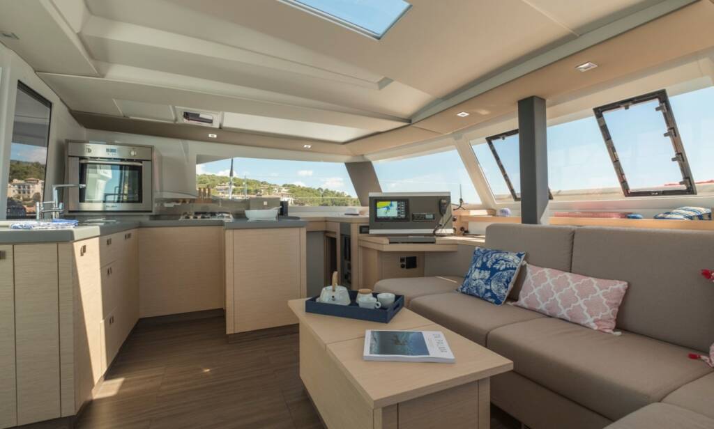 Fountaine Pajot Astréa 42 Sirius 1