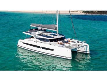Fountaine Pajot Aura 51 Flow