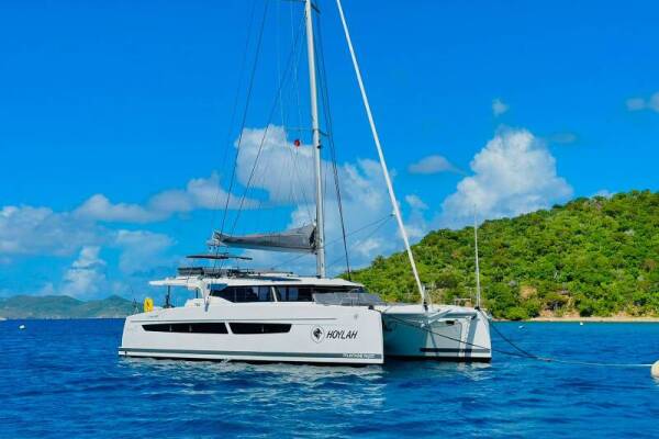 Fountaine Pajot Aura 51 Hoylah