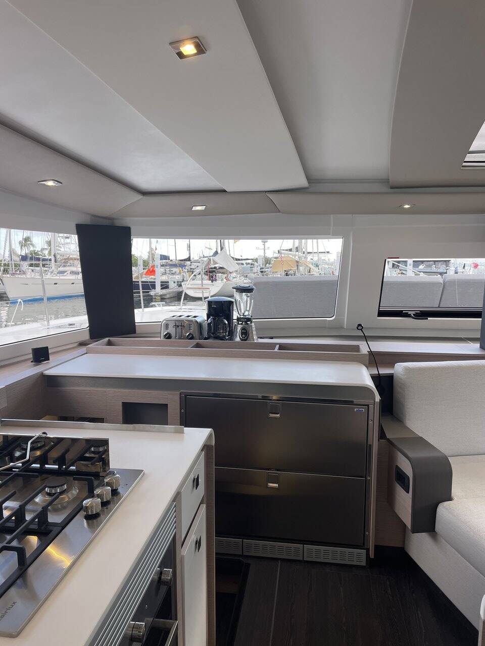 Fountaine Pajot Aura 51 Hoylah