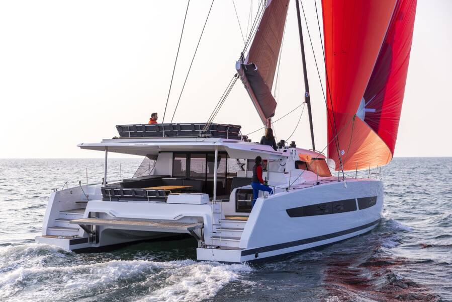 Fountaine Pajot Aura 51 Eleonore et les Garcons