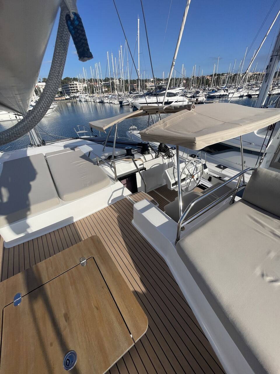 Fountaine Pajot Aura 51 Eleonore et les Garcons