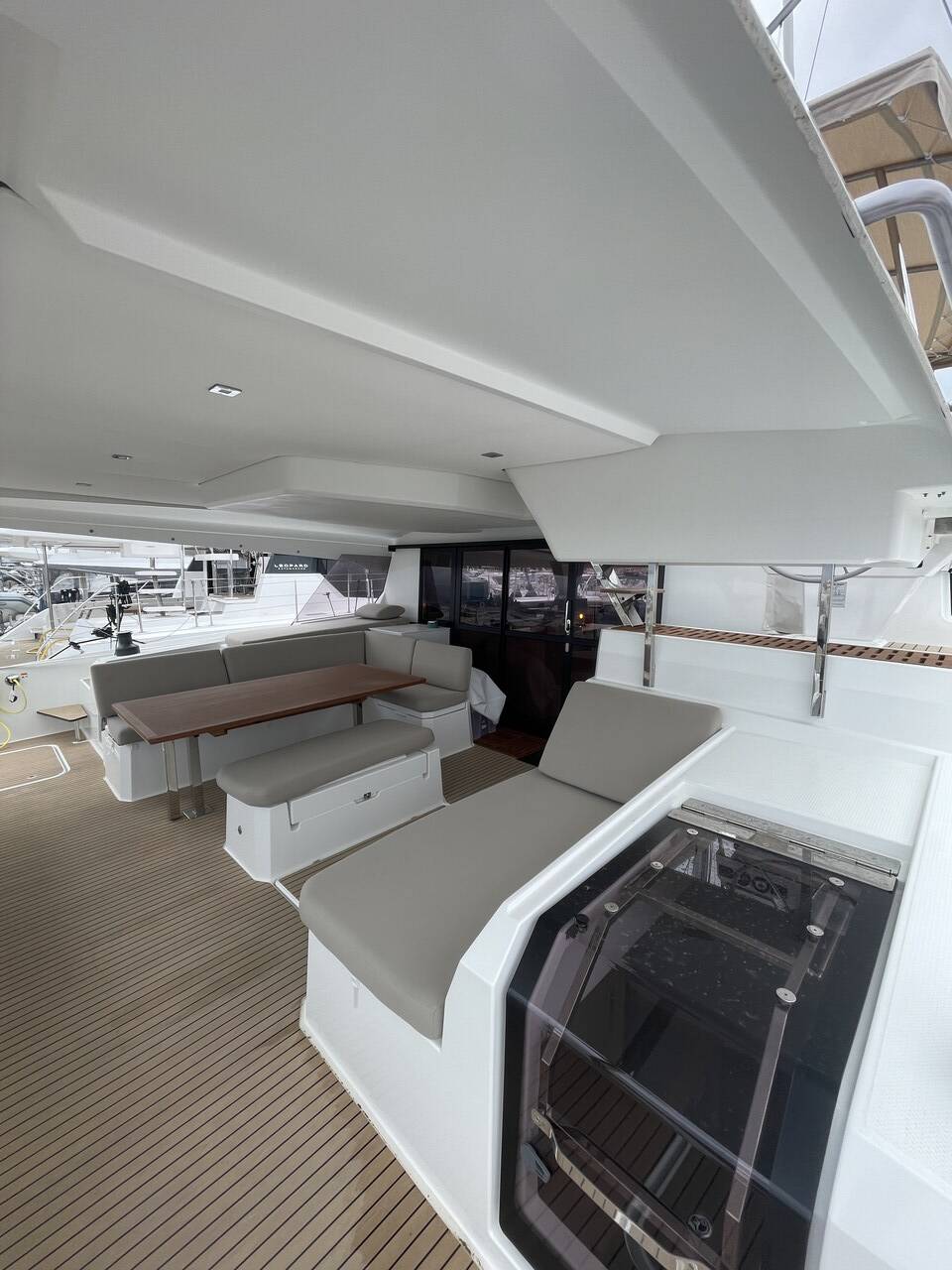 Fountaine Pajot Aura 51 Eleonore et les Garcons