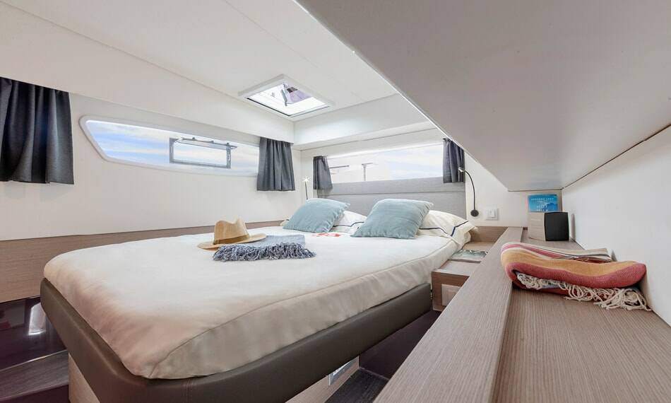 Fountaine Pajot Elba 45 SMART ELECTRIC PANSY