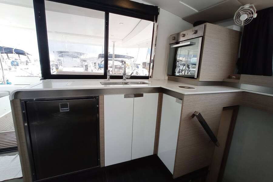 Fountaine Pajot Elba 45 Coco