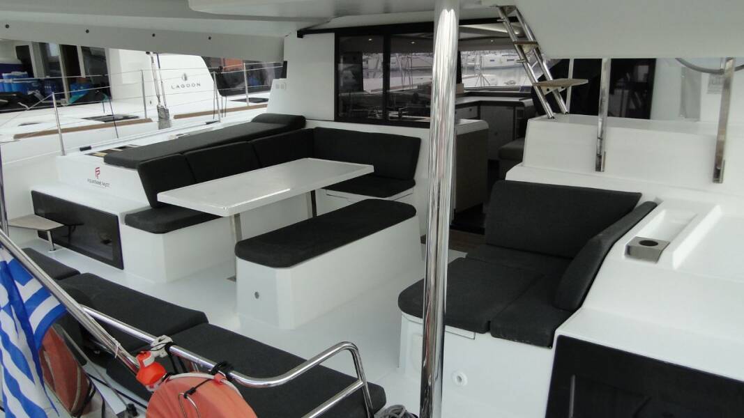 Fountaine Pajot Elba 45 O'NEIRO