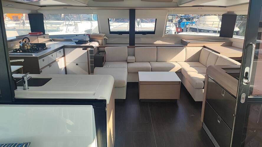 Fountaine Pajot Elba 45 Lalom