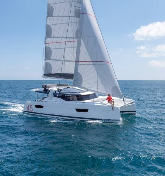 Fountaine Pajot Elba 45 • SKIPPYCAT