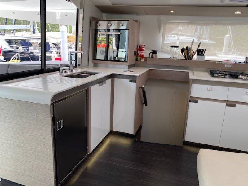 Fountaine Pajot Elba 45 USS Flamingo