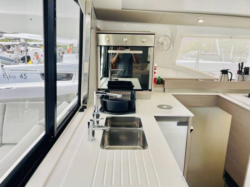 Fountaine Pajot Elba 45 Pau Hana II