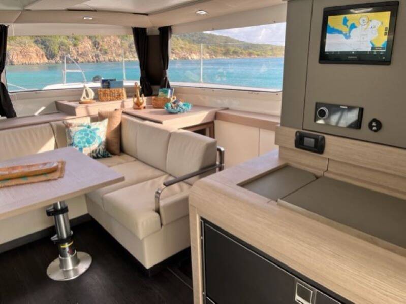 Fountaine Pajot Elba 45 Family Therapy