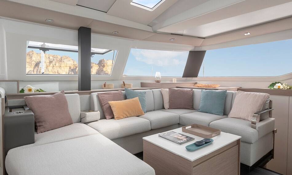 Fountaine Pajot Elba 45 Winged Arrow II