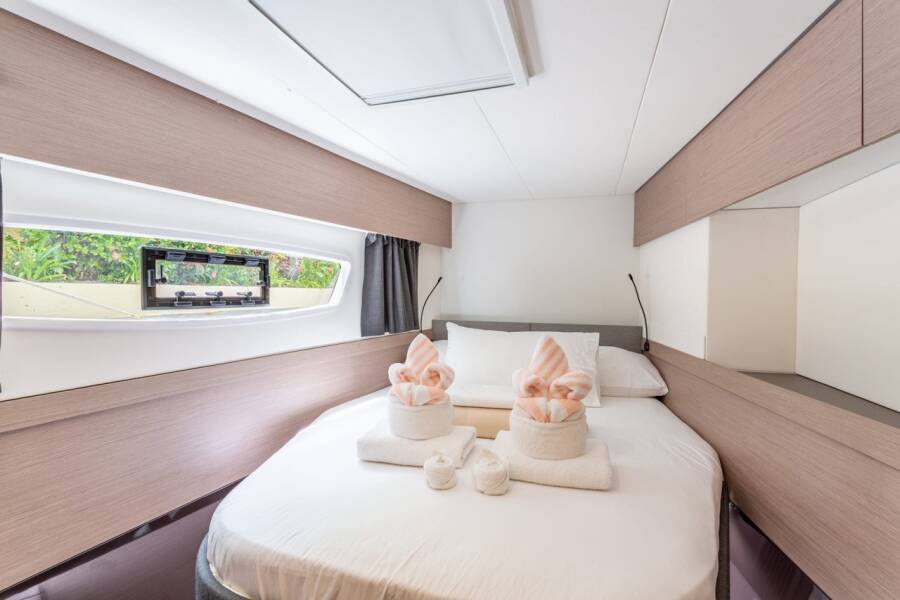 Fountaine Pajot Elba 45 Gelos