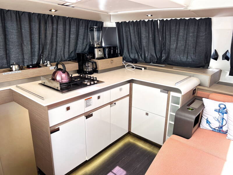 Fountaine Pajot Elba 45 Detour