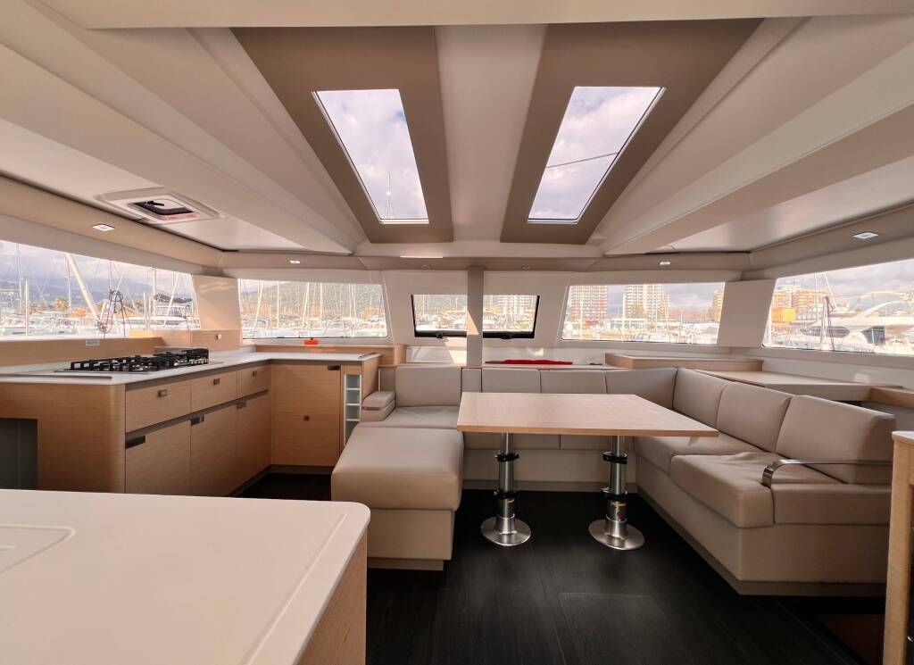 Fountaine Pajot Elba 45 Nami
