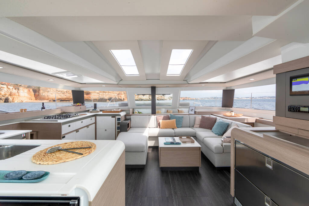 Fountaine Pajot Elba 45 Ruinart