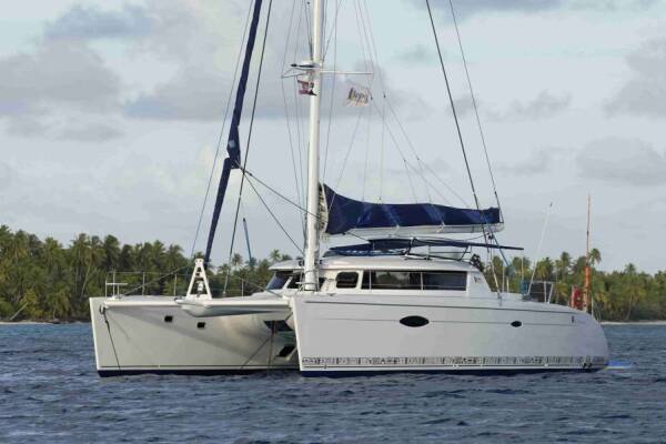 Fountaine Pajot Eleuthera 60 • MATA FENUA 