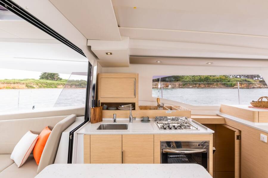 Fountaine Pajot FP 41 Quatuor 4 Barbara