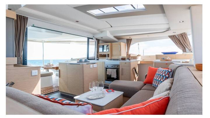 Fountaine Pajot FP 44 Maestro CinSéLuna