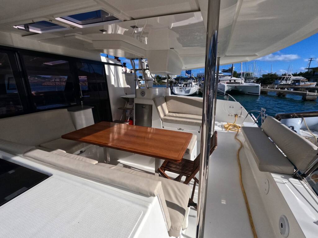 Fountaine Pajot Helia 44 Evolution Peacemaker