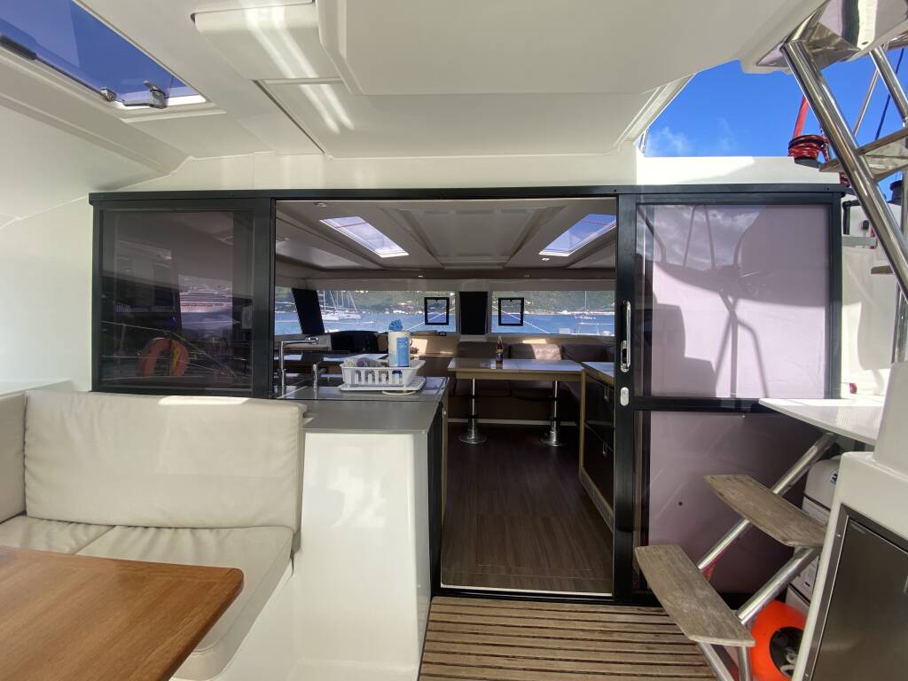 Fountaine Pajot Helia 44 Evolution Peacemaker