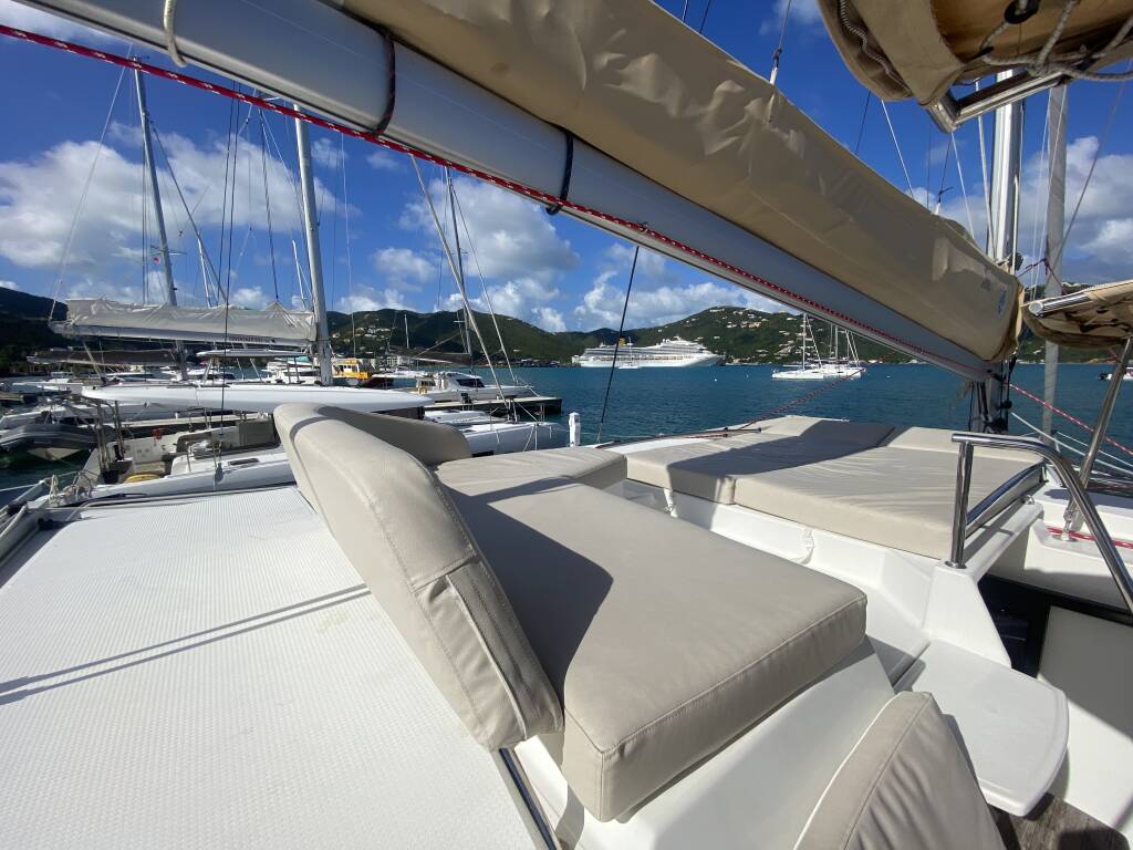 Fountaine Pajot Helia 44 Evolution Peacemaker