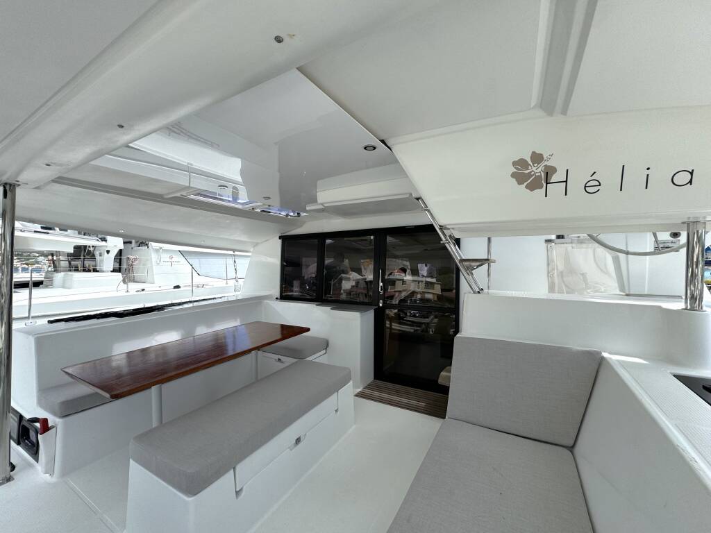 Fountaine Pajot Helia 44 Ohana