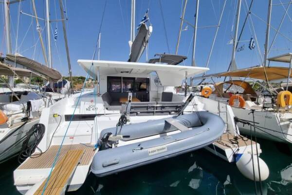 Fountaine Pajot Isla 40 • Joy