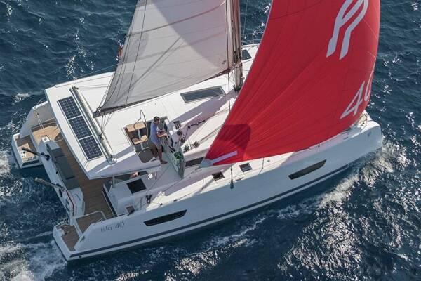 Fountaine Pajot Isla 40 • SHRIMPY