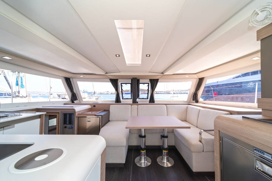 Fountaine Pajot Isla 40 Prodigy