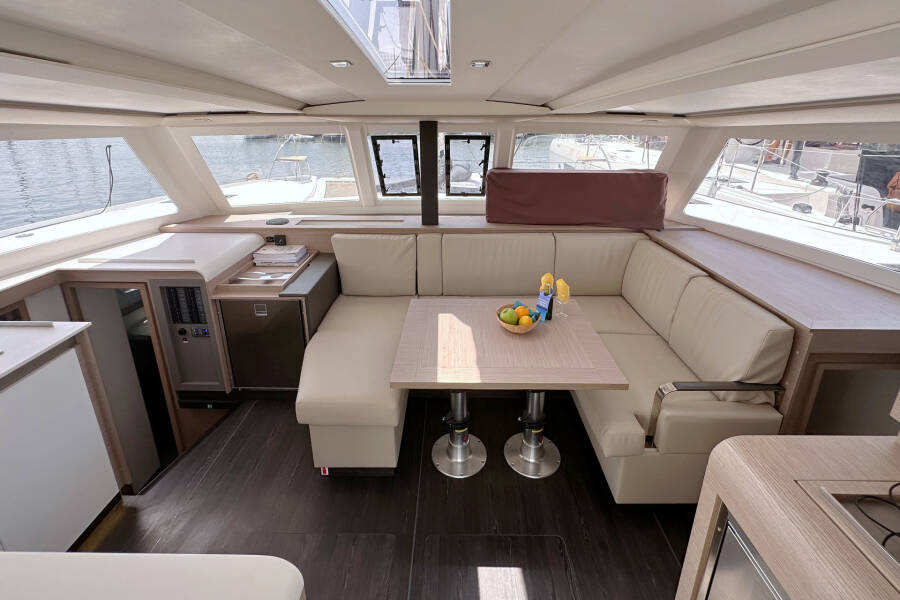 Fountaine Pajot Isla 40 Laja