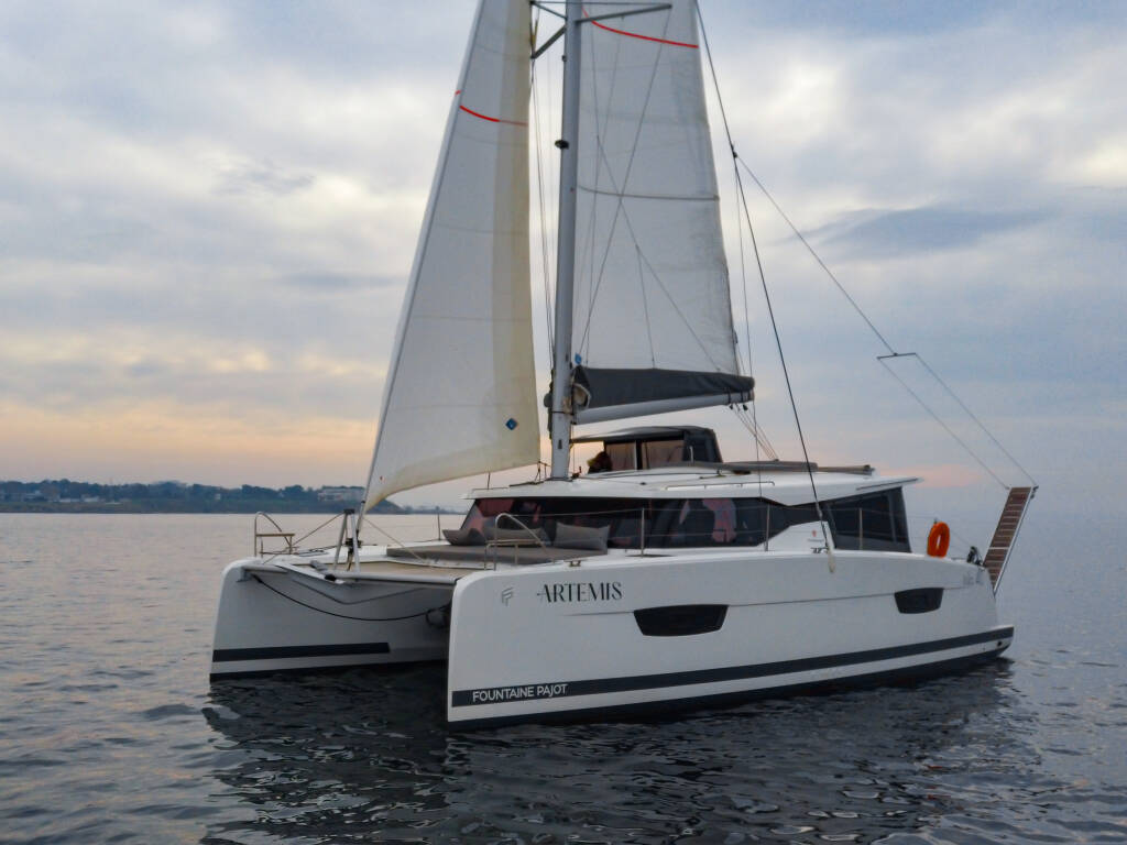 Fountaine Pajot Isla 40 Artemis 