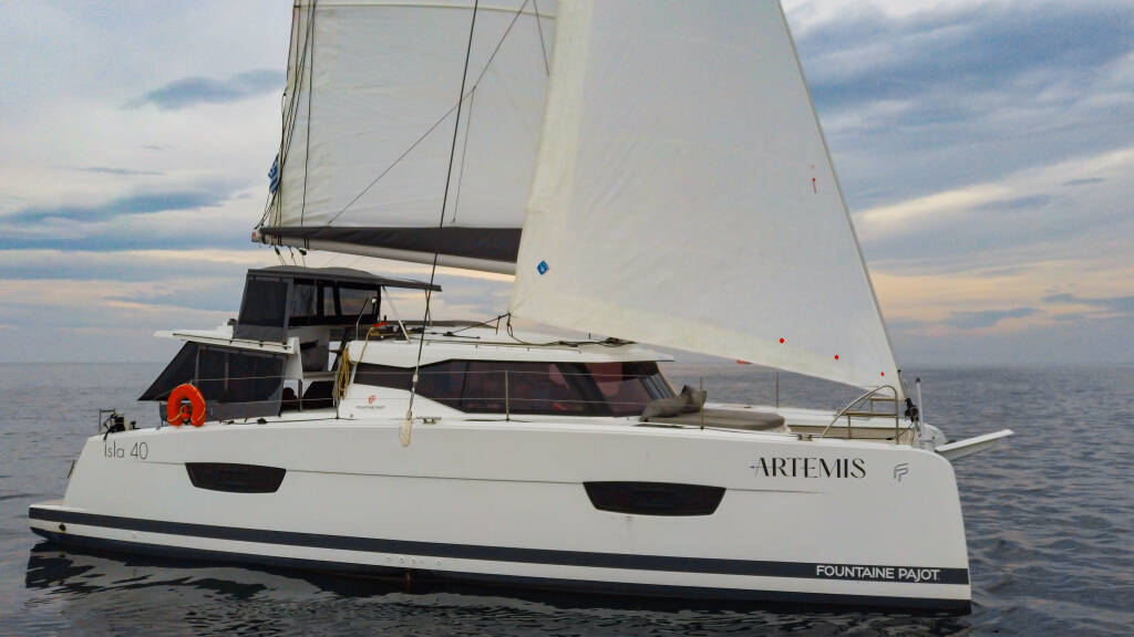 Fountaine Pajot Isla 40 Artemis 