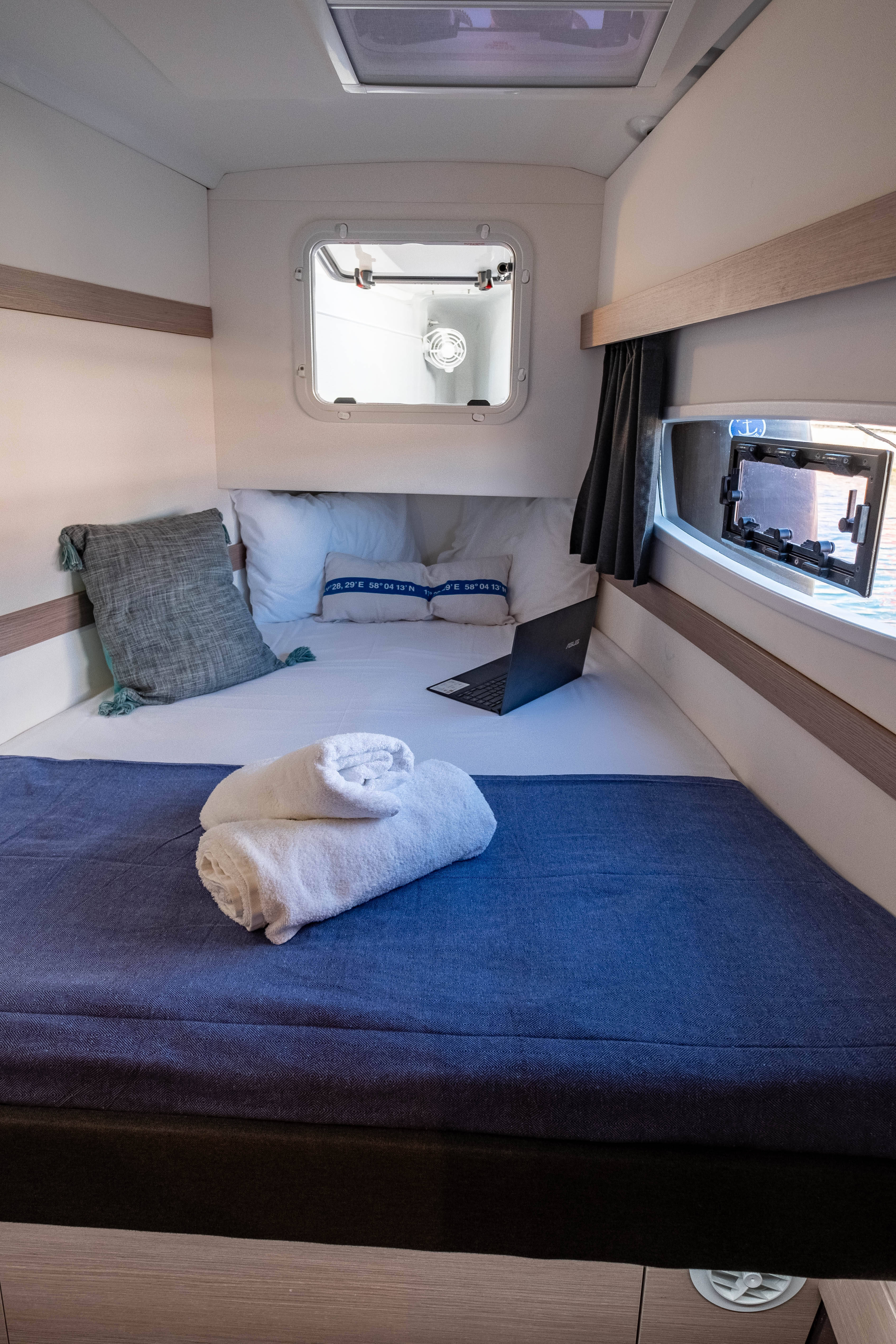 Fountaine Pajot Isla 40 Artemis 