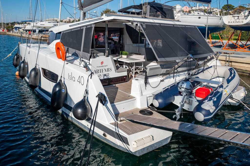 Fountaine Pajot Isla 40 Artemis