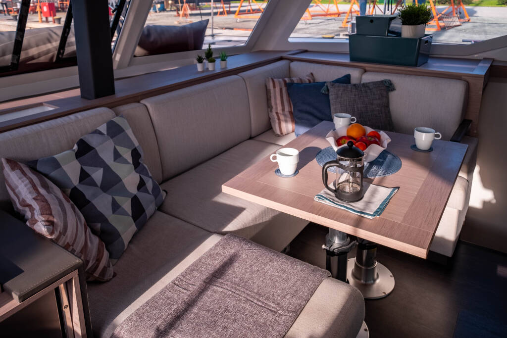 Fountaine Pajot Isla 40 Artemis