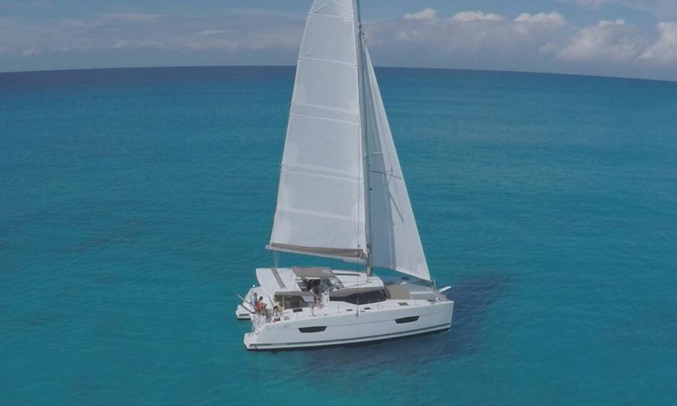 Fountaine Pajot Lucia 40 • VAHEVALA 