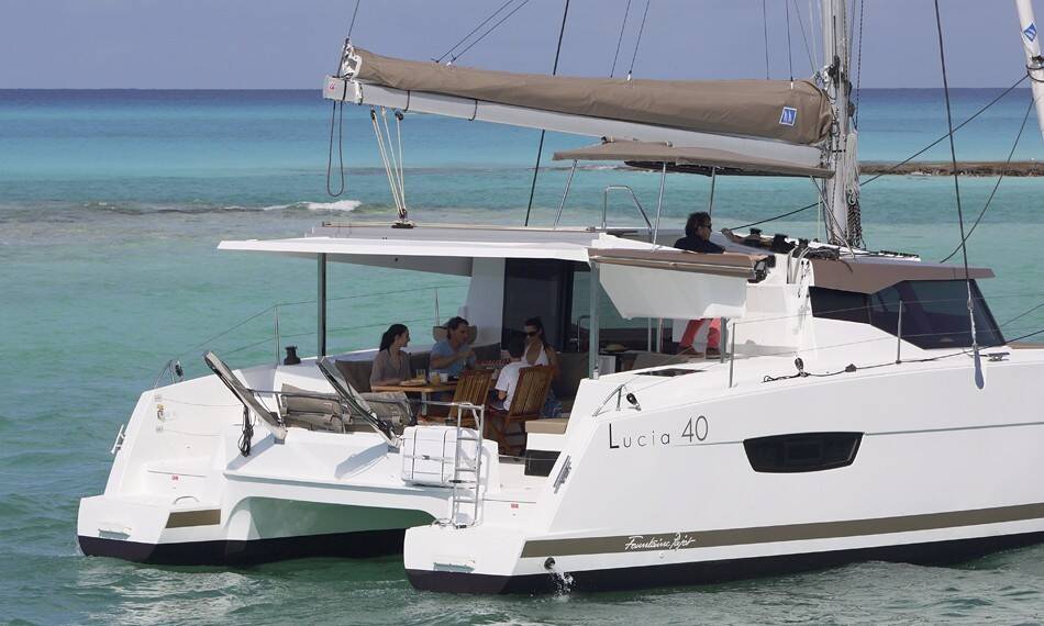 Fountaine Pajot Lucia 40 VAHEVALA 