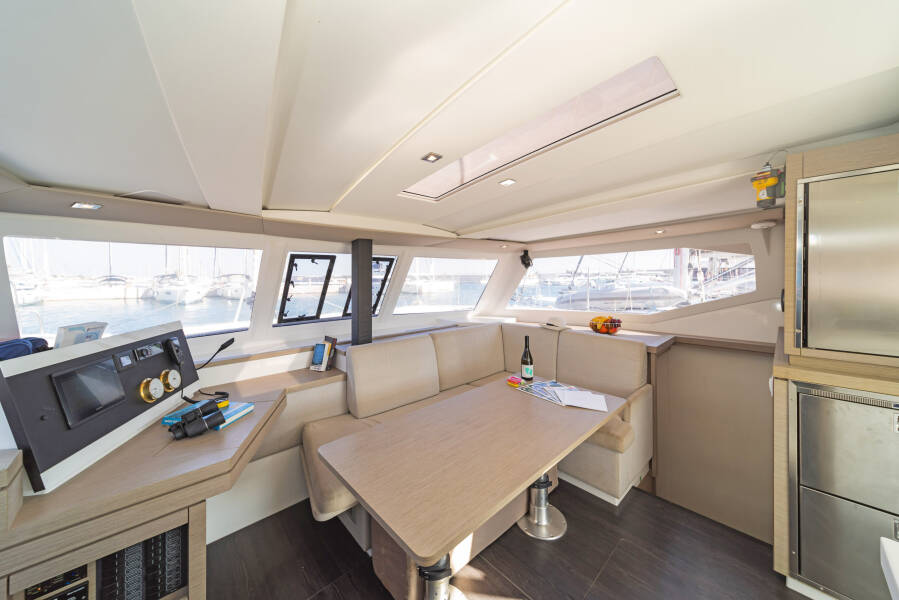 Fountaine Pajot Lucia 40 Fortuna