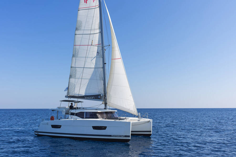 Fountaine Pajot Lucia 40 Fortuna