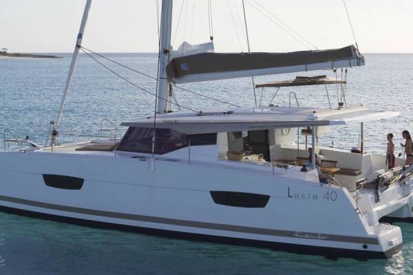 Fountaine Pajot Lucia 40 • E.S. II