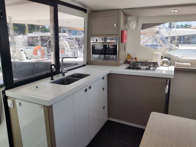 Fountaine Pajot Lucia 40 SALAKO II