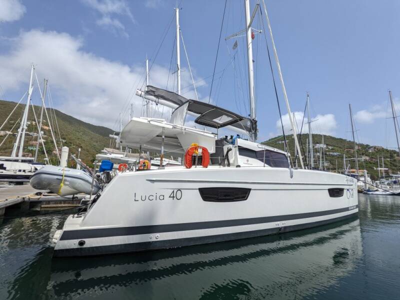 Fountaine Pajot Lucia 40 Infinite Blue