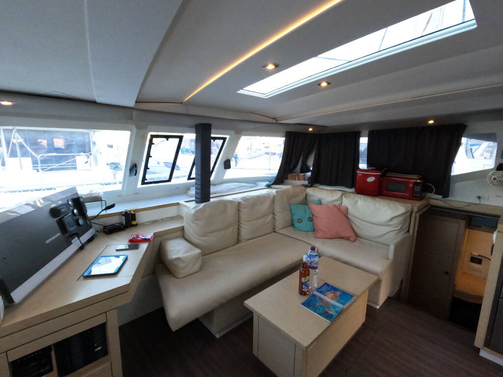 Fountaine Pajot Lucia 40 Island Life