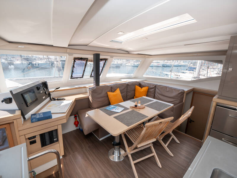 Fountaine Pajot Lucia 40 Stella Luna