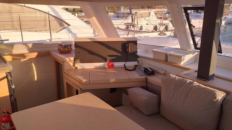 Fountaine Pajot Lucia 40 El Camino