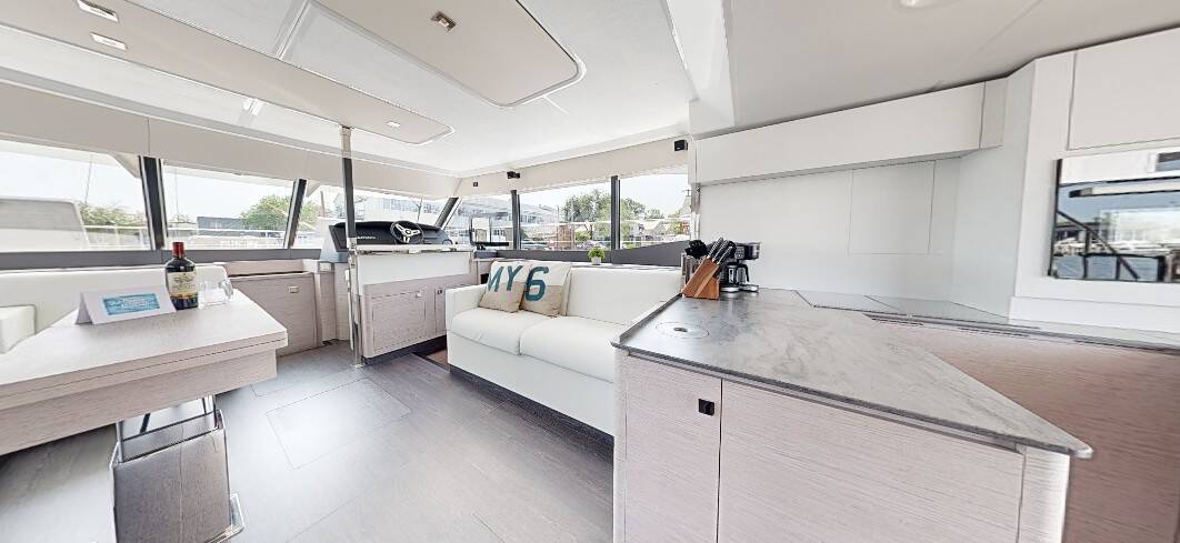 Fountaine Pajot MY6 La Dolce Vita