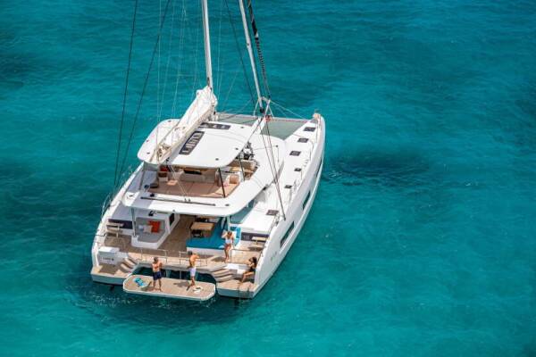 Fountaine Pajot FP 44 Quatuor • Emma Rose
