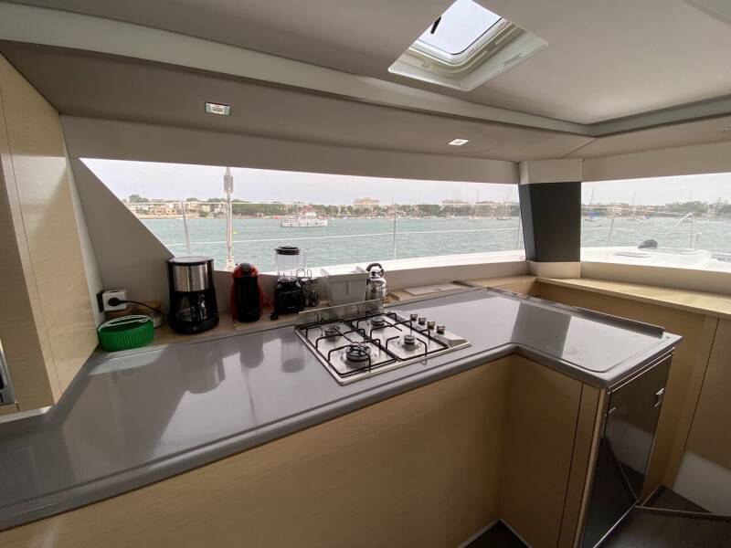 Fountaine Pajot Saba 50 Sunshine Reggae