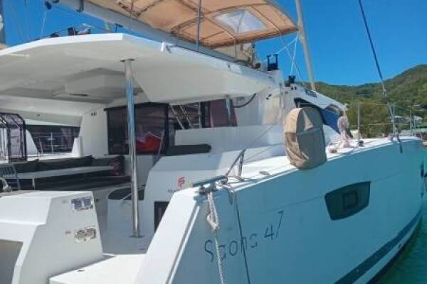 Fountaine Pajot Saona 47 Quintet • SAPOTIER 